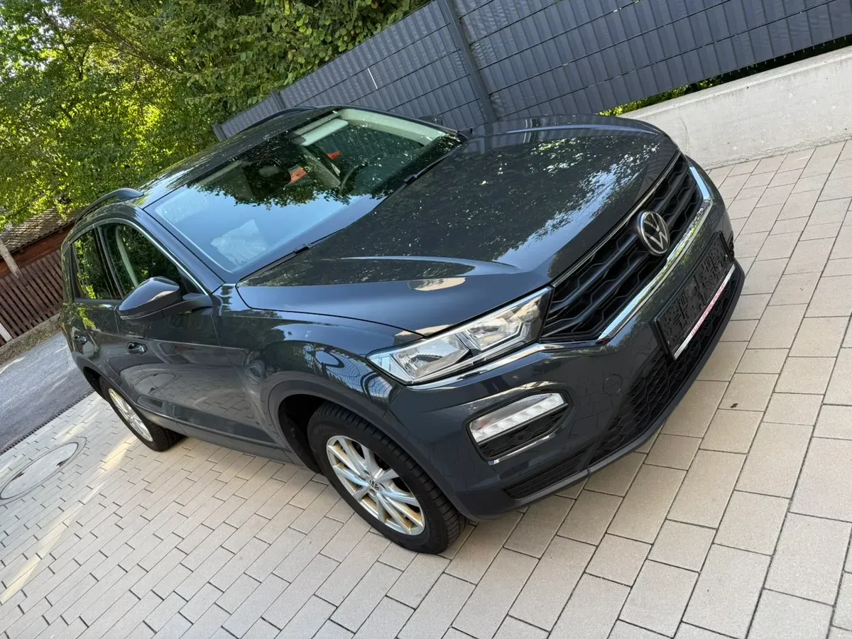 Volkswagen T-Roc 2021 photo 3