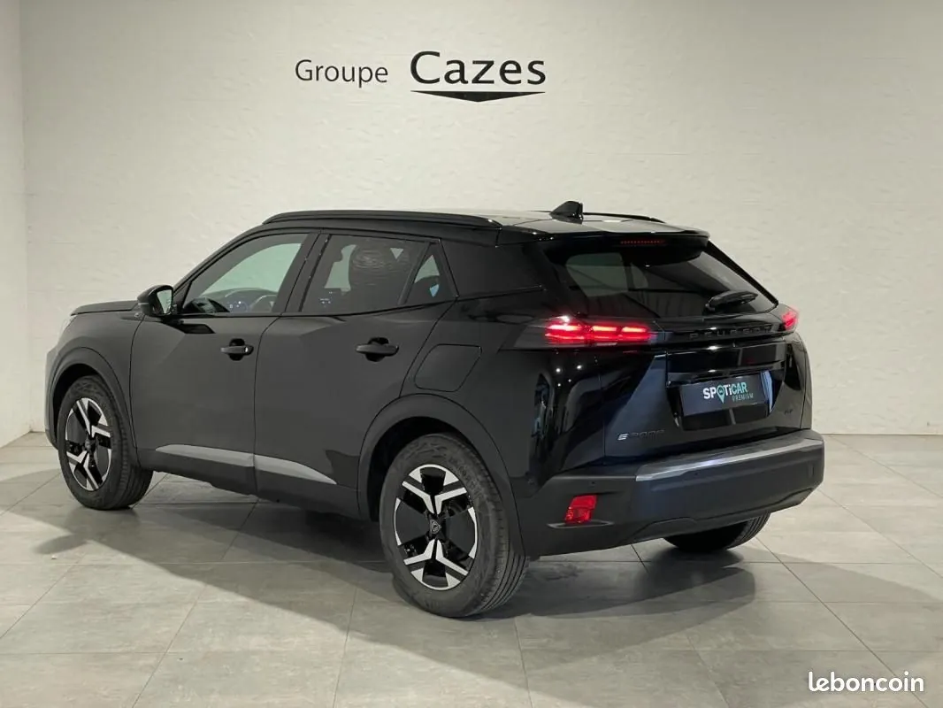 Peugeot 2008 2025 photo 4