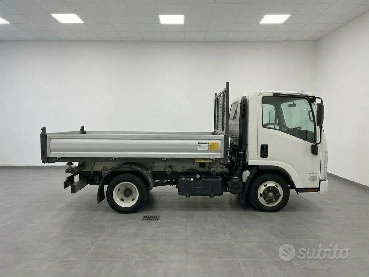 Isuzu M21 2022 photo 3
