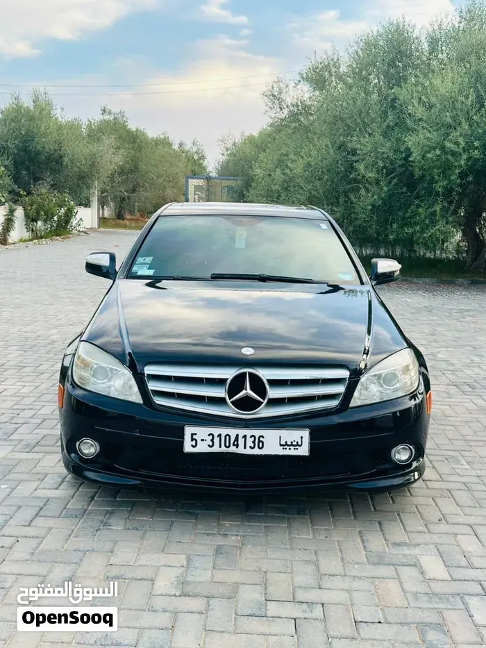 Mercedes-Benz C-Class 2008 photo 2