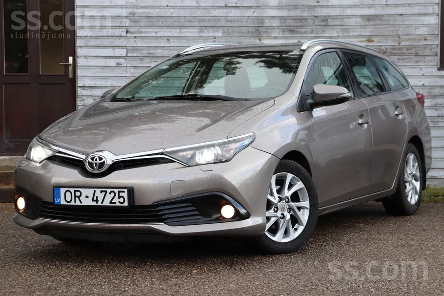 Toyota Auris