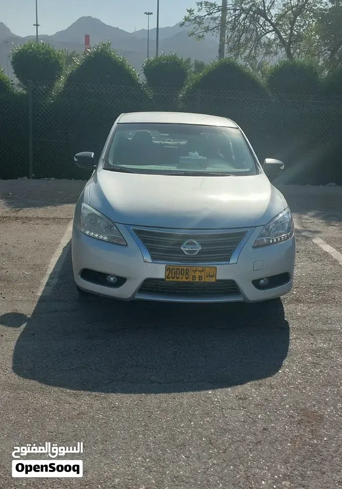 Nissan Sentra 2014 photo 2