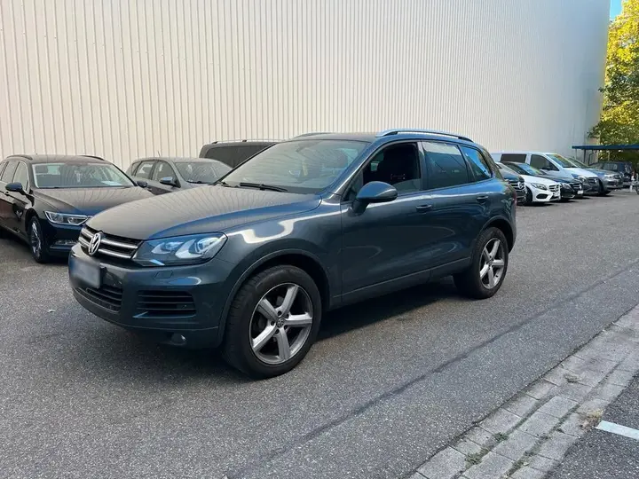Volkswagen Touareg