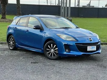 Mazda Axela 2012 photo 3