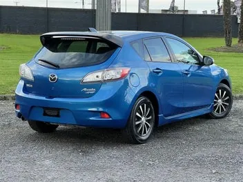 Mazda Axela 2012 photo 4