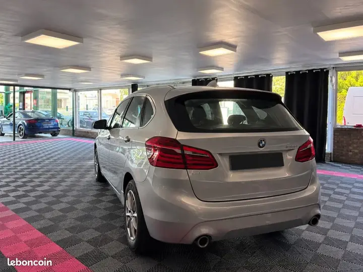 BMW Série 2 2018 photo 5