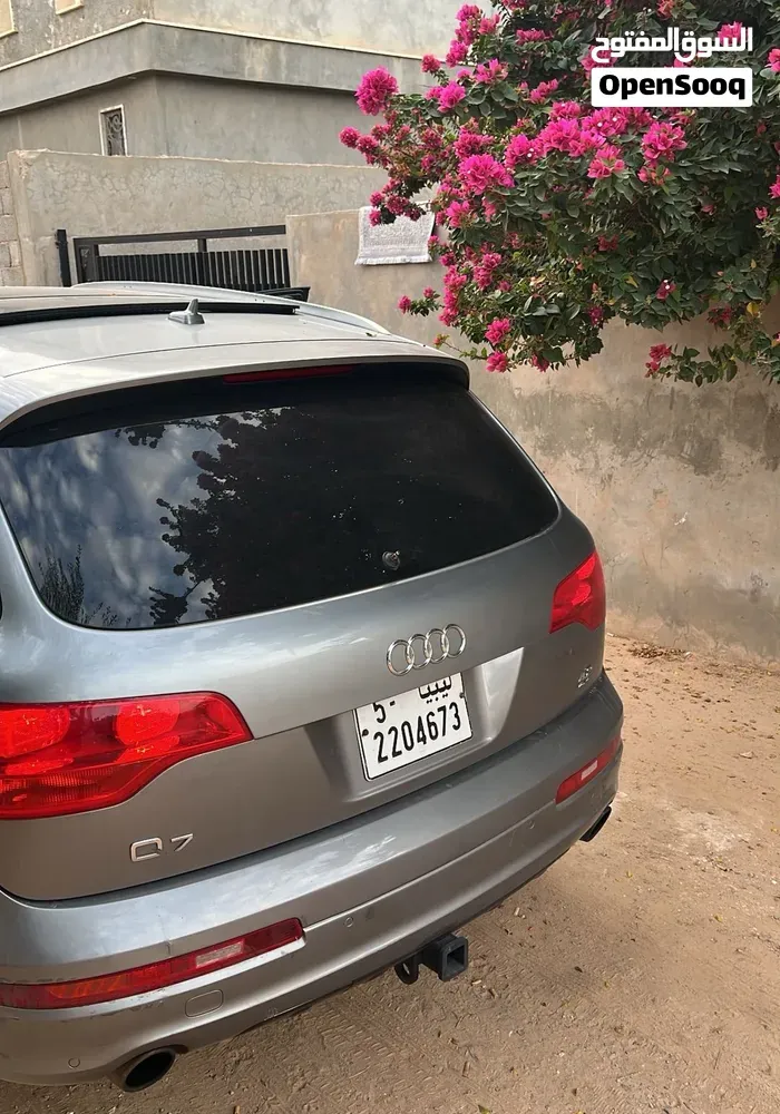 Audi Q7 2009 photo 3