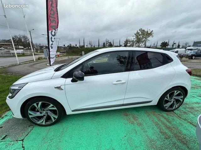 Renault Clio 2023 photo 3