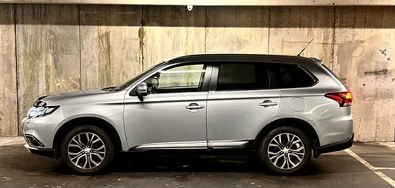 Mitsubishi Outlander 2016 photo 4