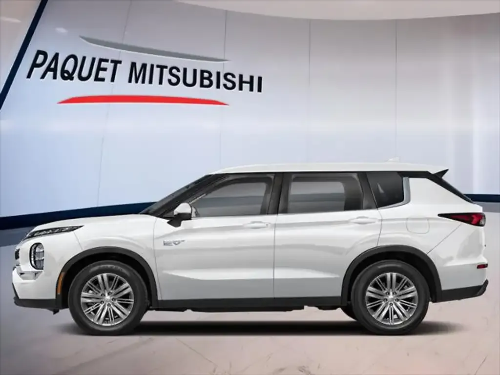 Mitsubishi Outlander 2026 photo 2