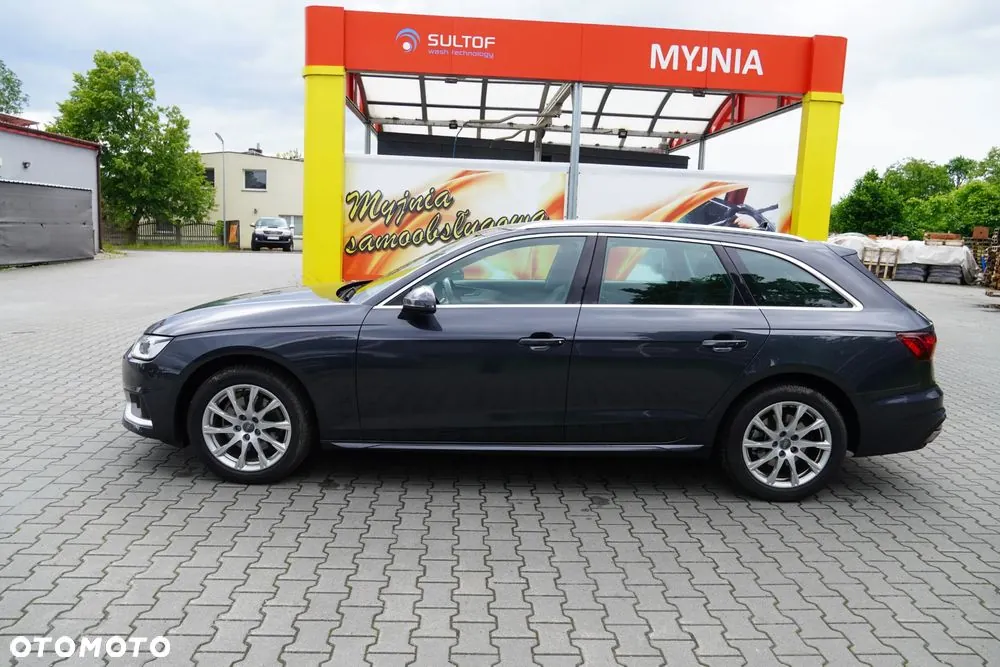 Audi A4 Avant 2021 photo 4