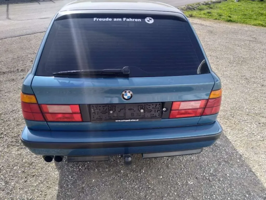 BMW 5 Series 1994 photo 3