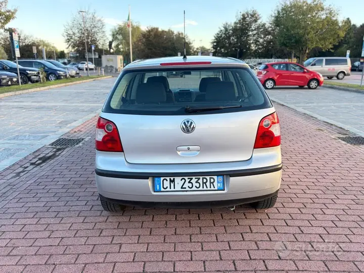 Volkswagen Polo 2004 photo 5