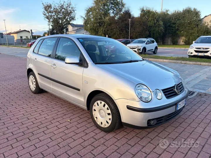 Volkswagen Polo 2004 photo 3