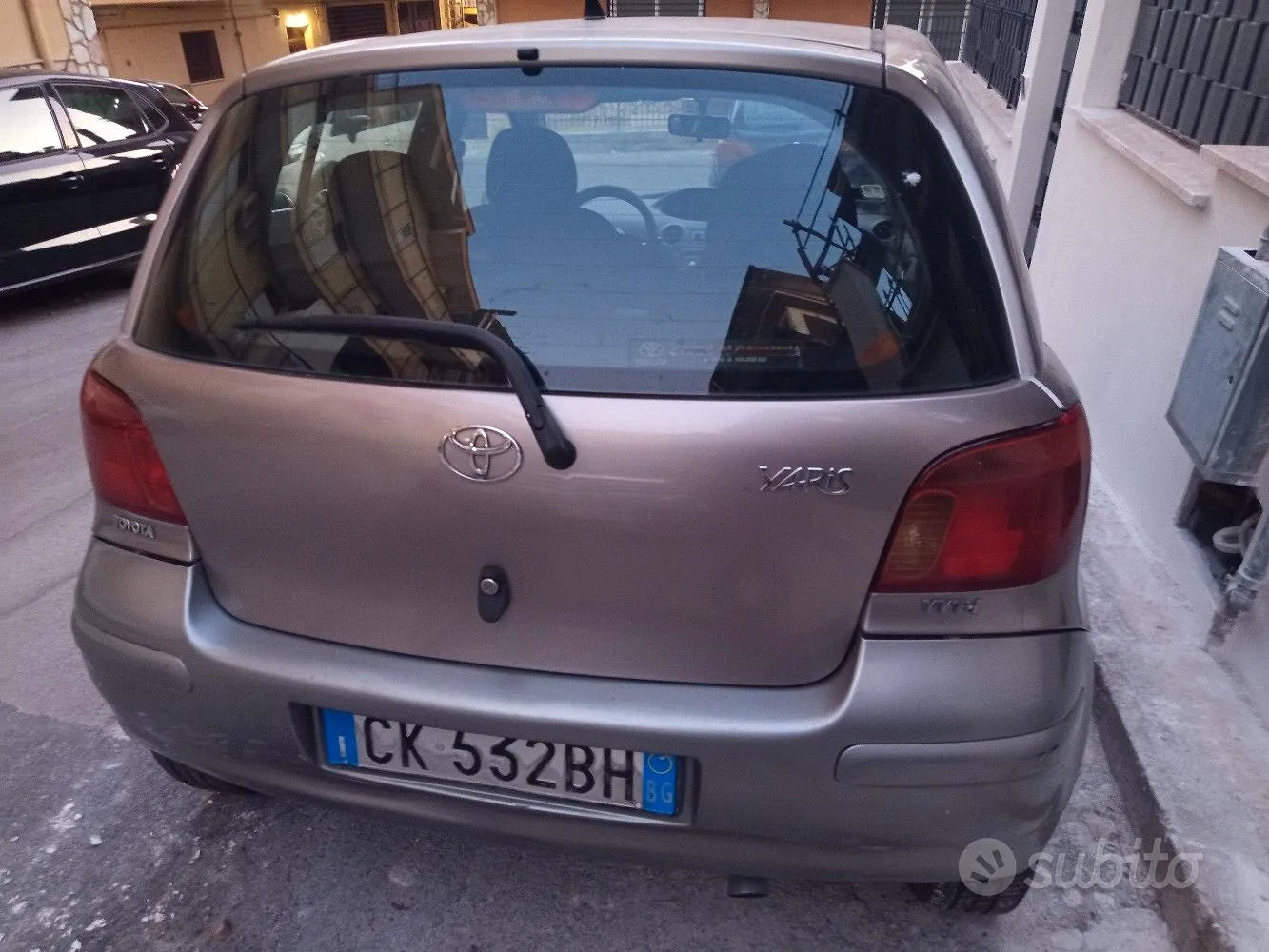 Toyota Yaris 2003 photo 4