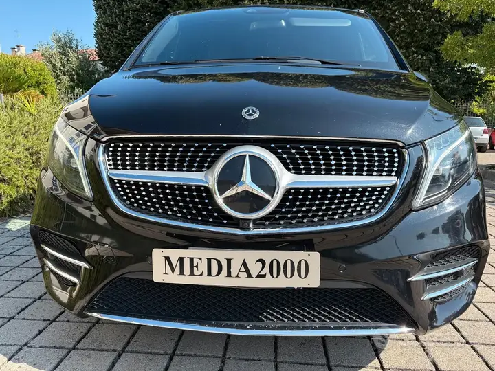 Mercedes-Benz V 250D 2022 photo 3