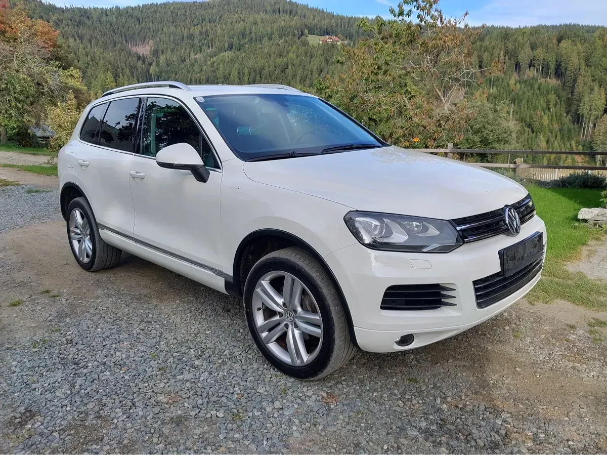 Volkswagen Touareg