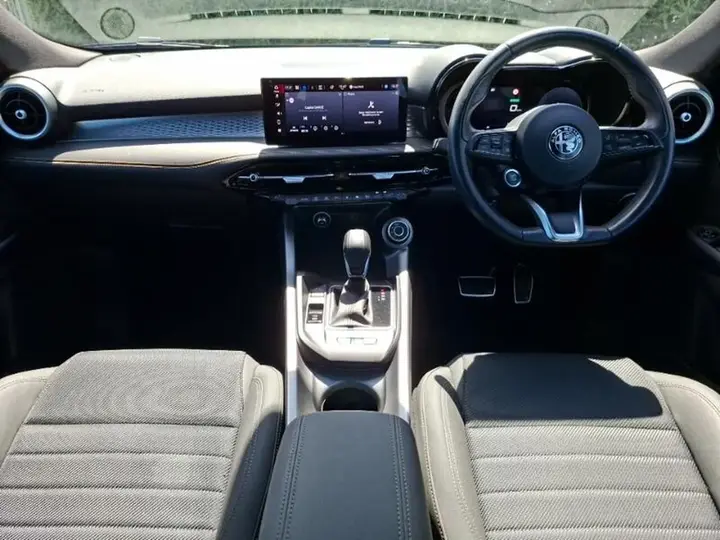 Alfa Romeo Tonale 2024 photo 3