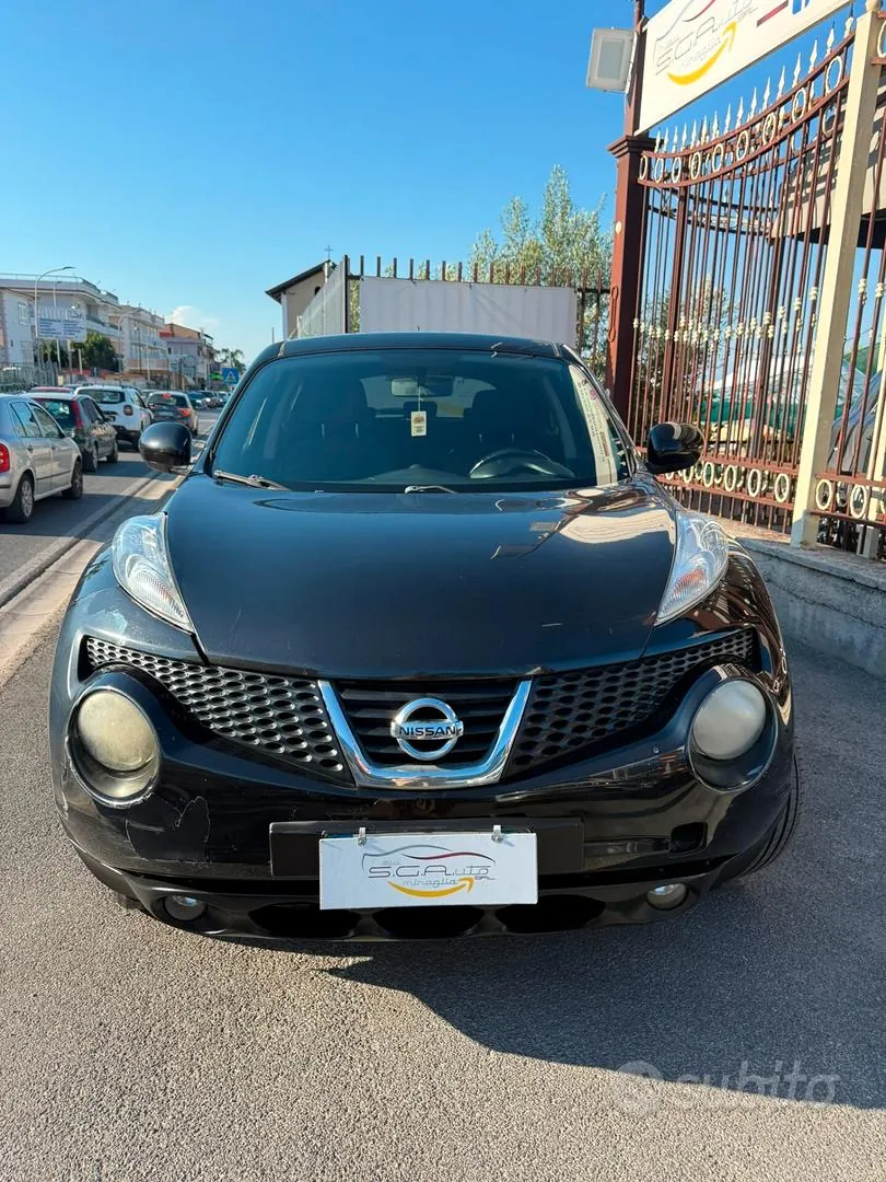 Nissan Juke 2011 photo 2