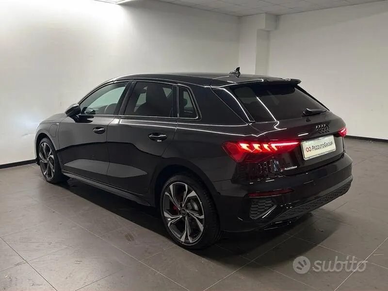 Audi A3 2024 photo 3
