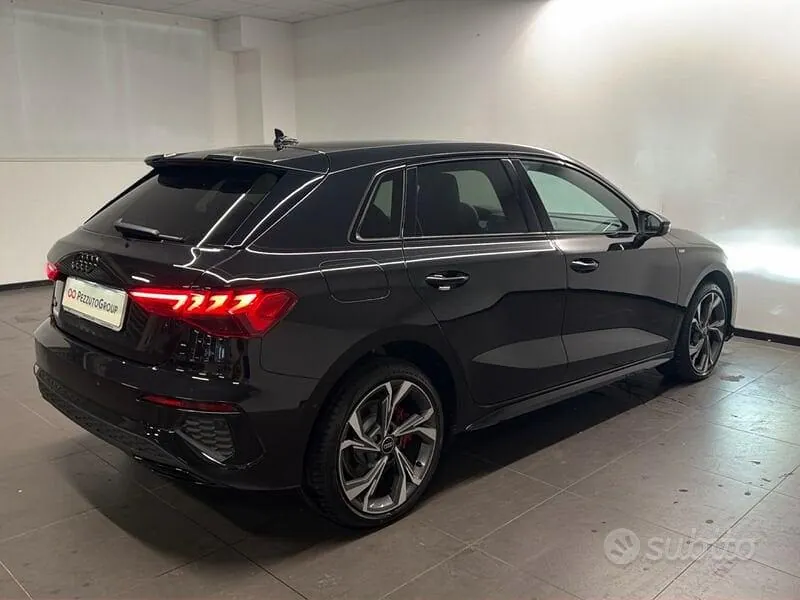 Audi A3 2024 photo 2