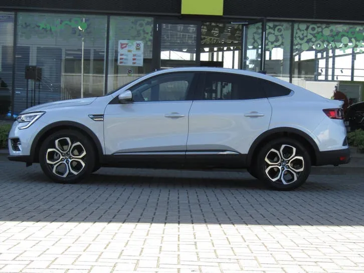 Renault Arkana 2023 photo 3