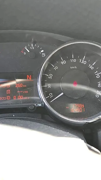Peugeot 5008 2012 photo 4