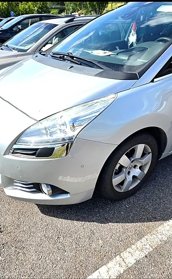Peugeot 5008 2012 photo 3