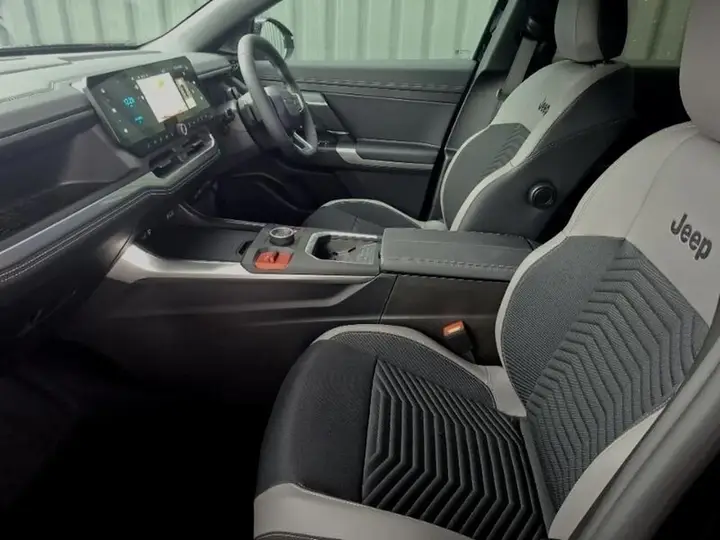 Jeep Compass 2026 photo 5