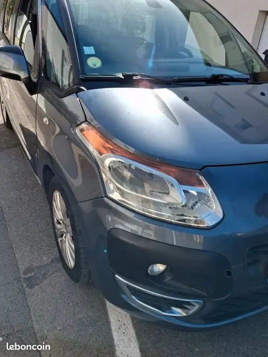 Citroen C3 Picasso 2011 photo 3