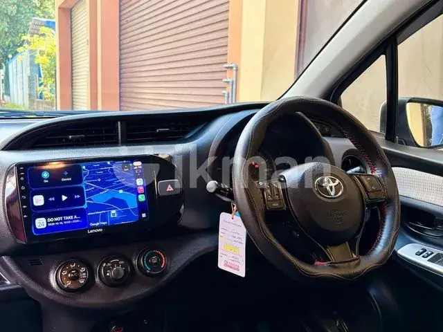 Toyota Vitz 2016 photo 5