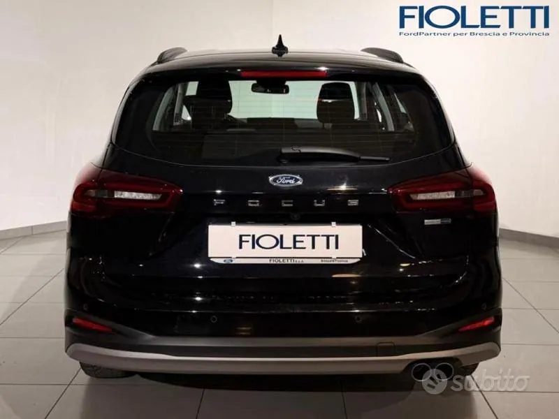 Ford Focus 2024 photo 5