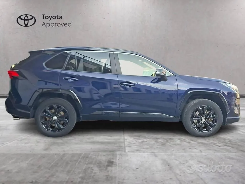 Toyota Rav4 2022 photo 4