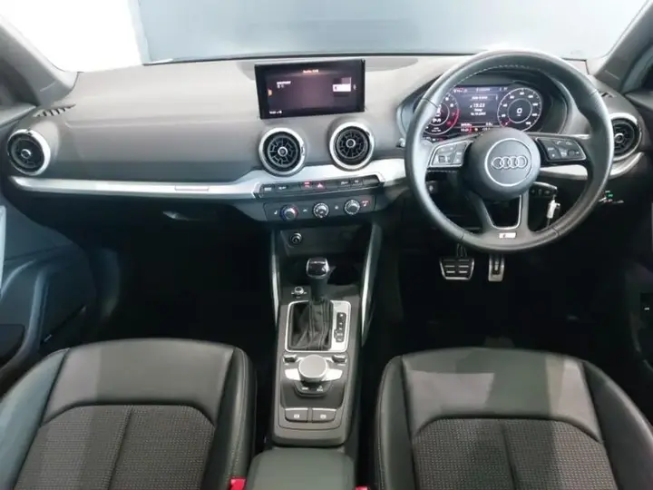Audi Q2 2022 photo 3