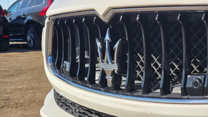 Maserati Ghibli 2015 photo 2