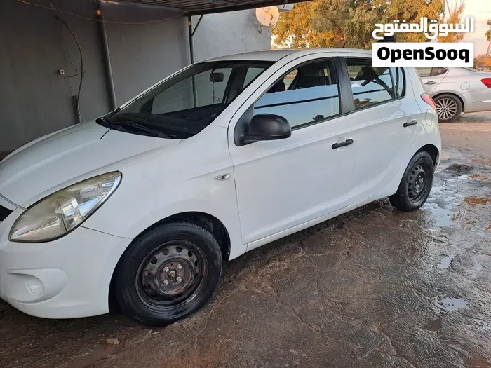 Hyundai I20 2011 photo 4