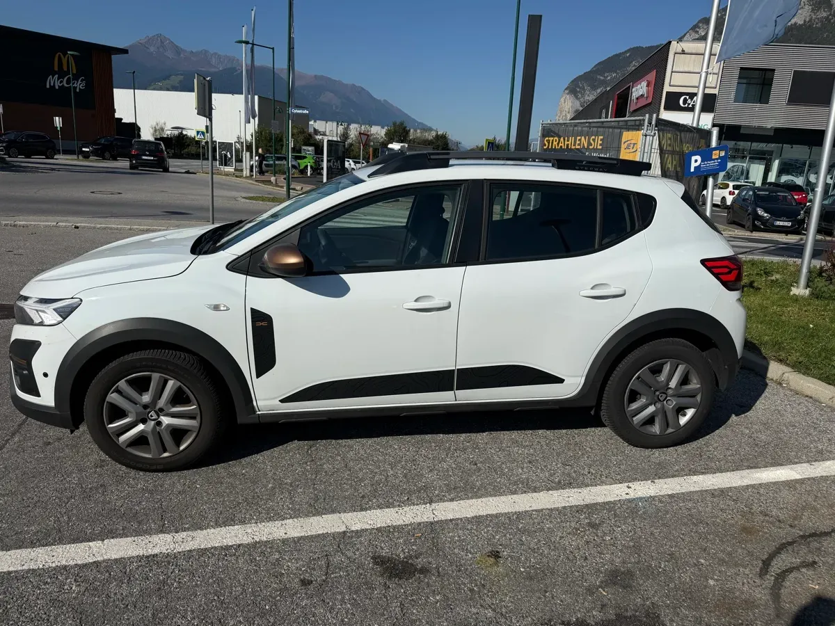 Dacia Sandero Stepway 2023 photo 2