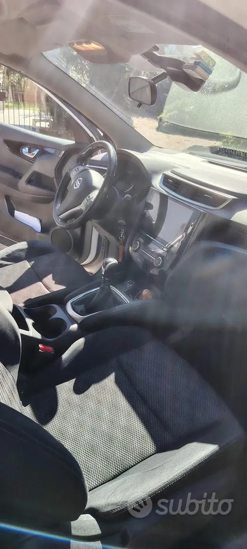 Nissan Qashqai 2014 photo 4