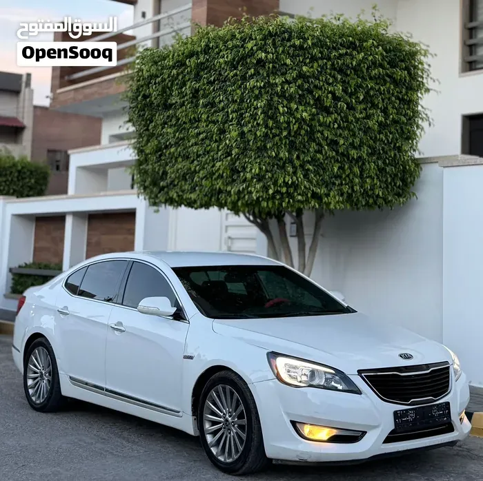 Kia Cadenza 2011 photo 3