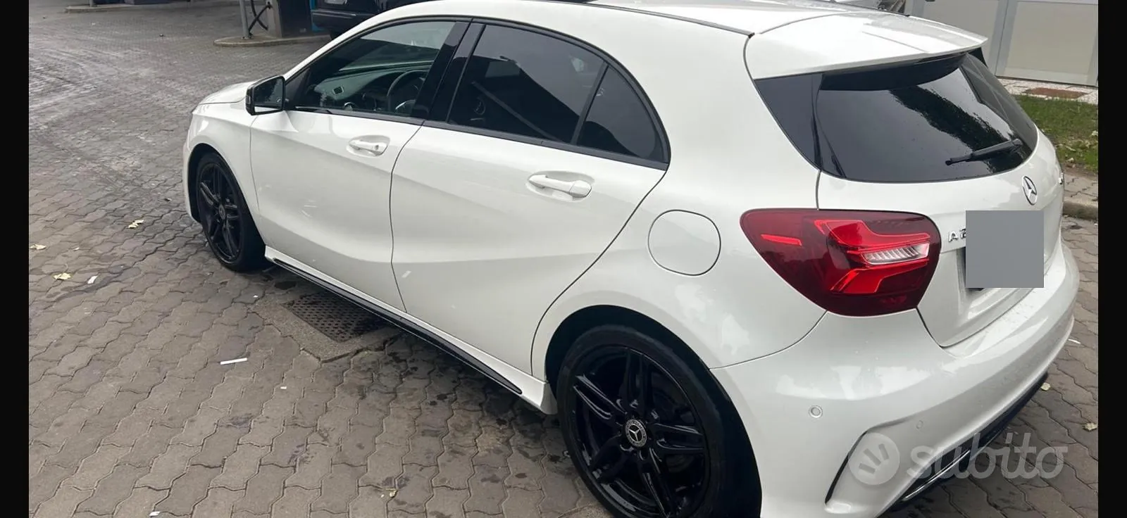 Mercedes-Benz A200D 2017 photo 4