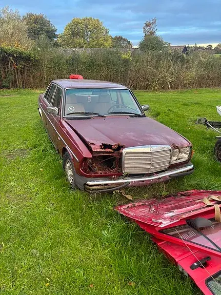 Mercedes-Benz 200