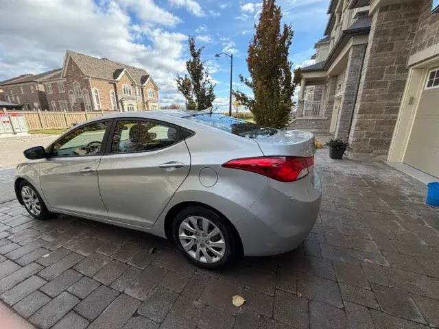 Hyundai Elantra 2013 photo 4