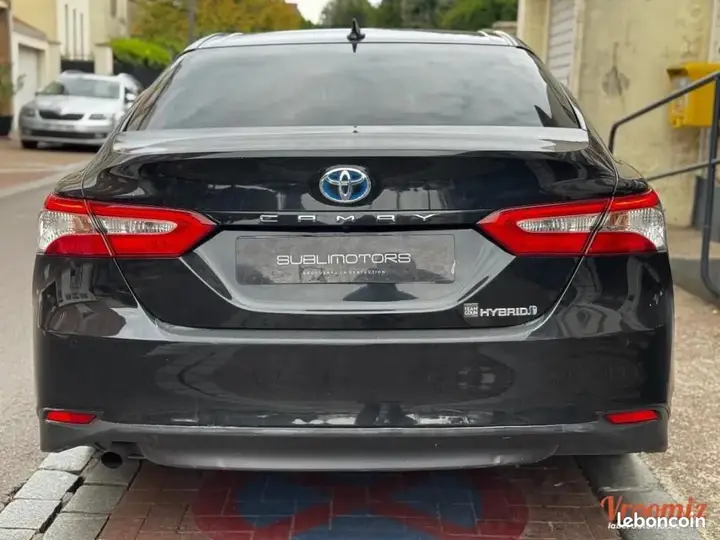 Toyota Camry 2019 photo 5