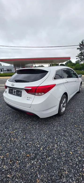 Hyundai I40 2011 photo 3