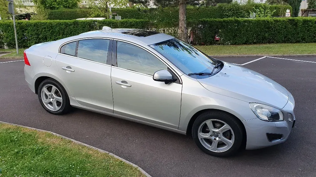 Volvo S60