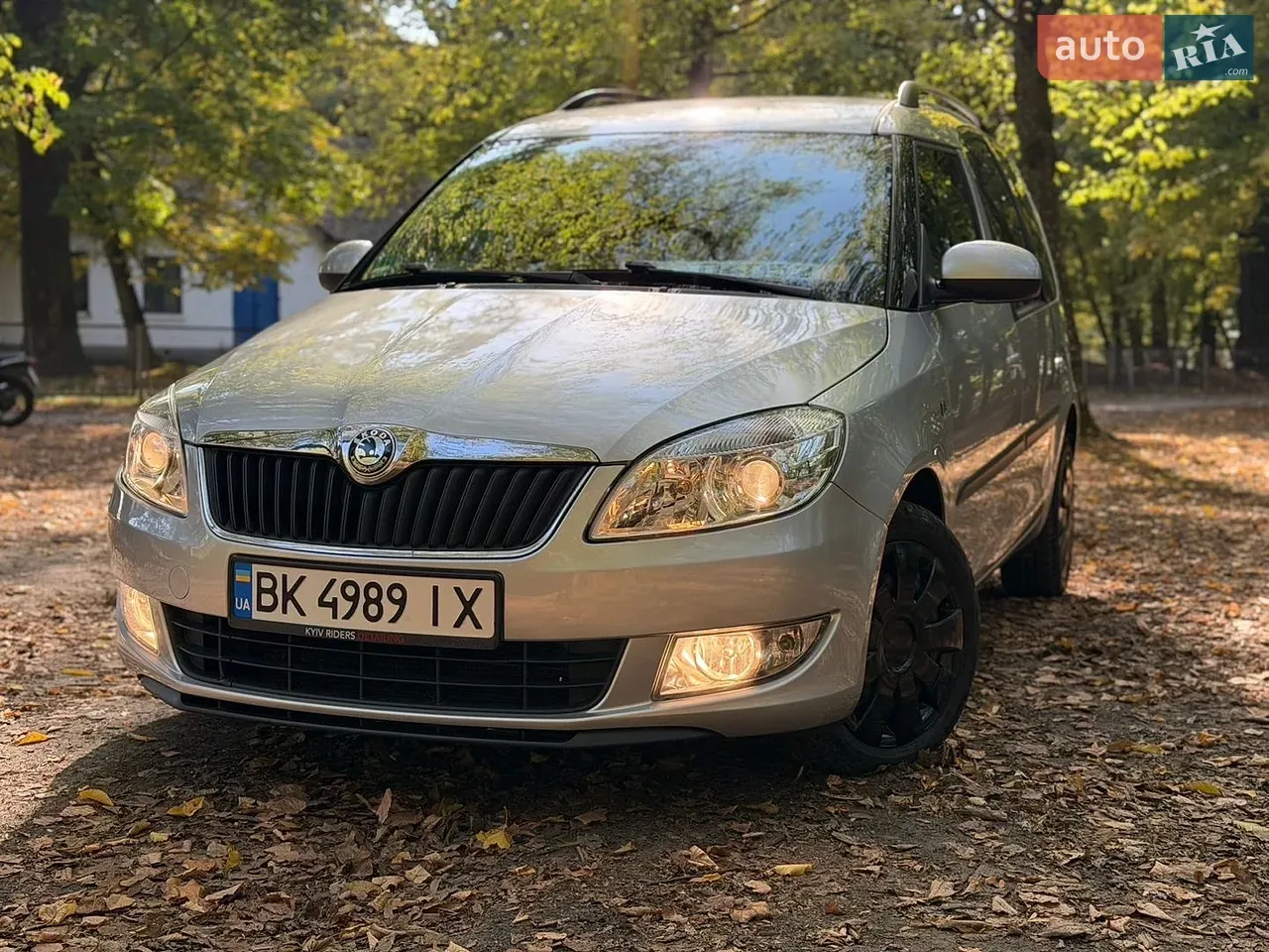 Skoda Roomster 2010 photo 2