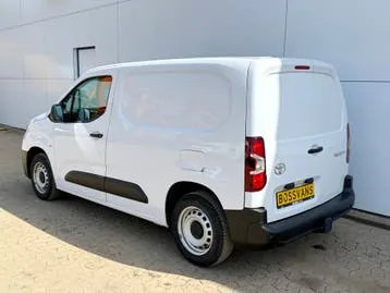 Toyota Proace City 2024 photo 2