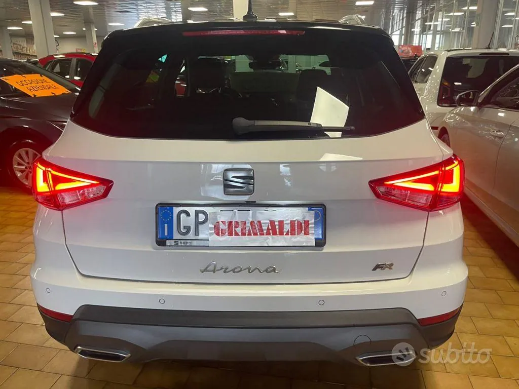 Seat Arona 2023 photo 4