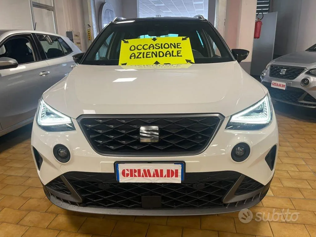 Seat Arona 2023 photo 2