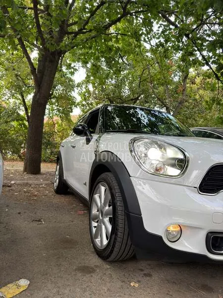 Mini Countryman 2012 photo 3